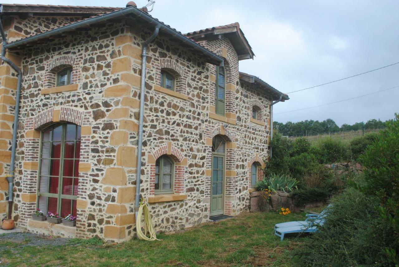 Bed and Breakfast Domaine De La Poyat Legny Экстерьер фото